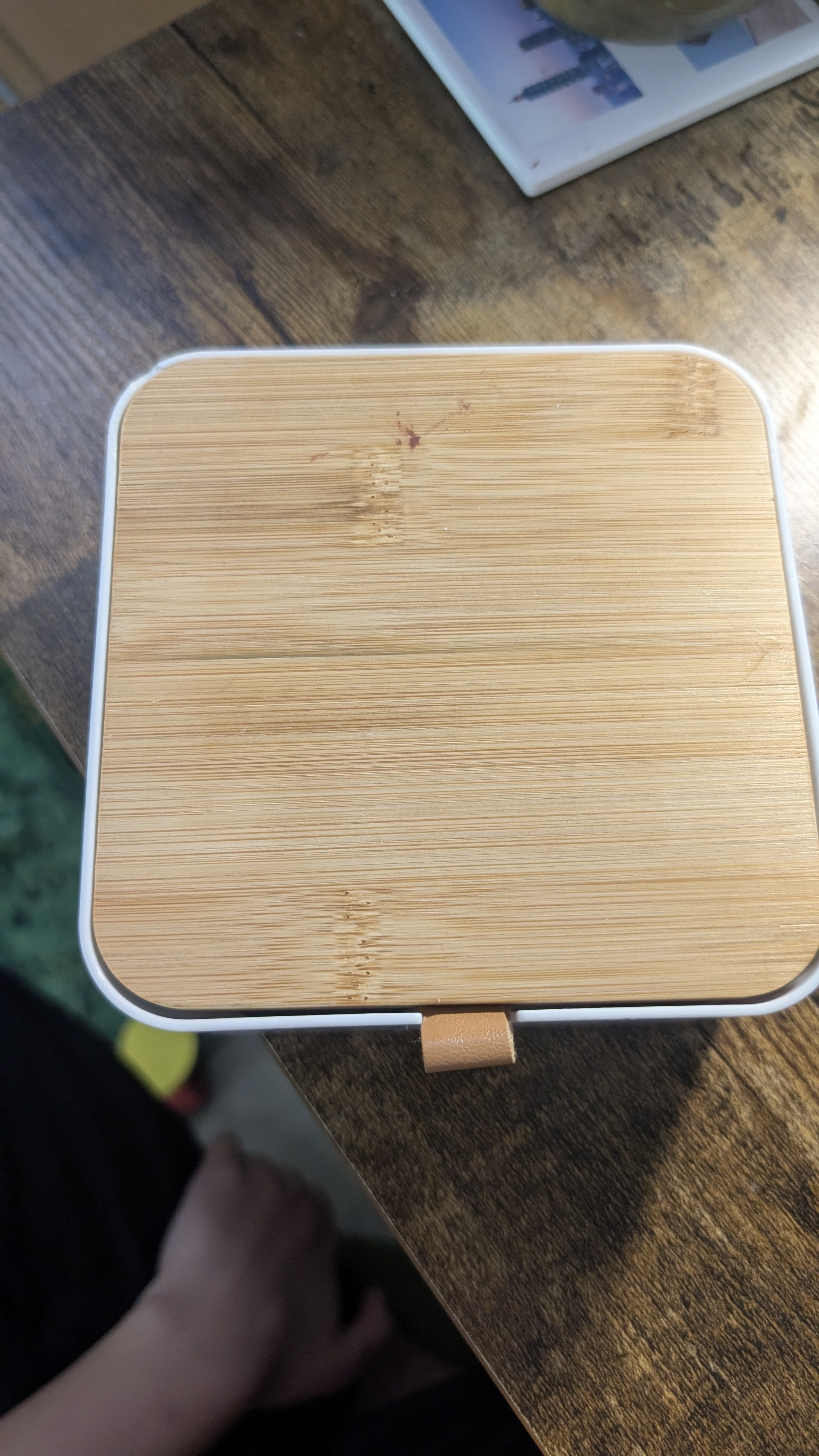 put a description here or you will lose grades