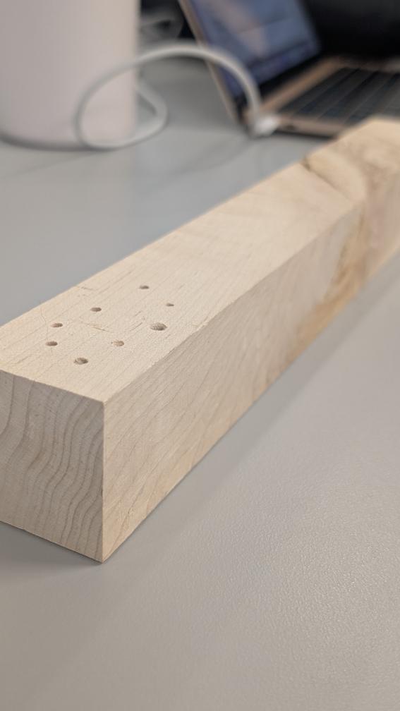 Wood Block <br> Physical characteristics: wooden, rectangular, rough, beige with darker brown rings <br> State: Raw <br> Placicity: Riggid <br> Use: Contruction, building 
 <a href='https://www.youtube.com/embed/tgbNymZ7vqY' target='_blank'><p>Project Video Link</p></a>